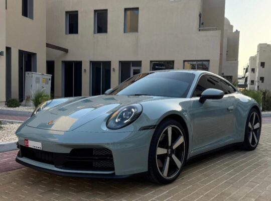 Porsche Carrera 911 full option 2025 Gcc