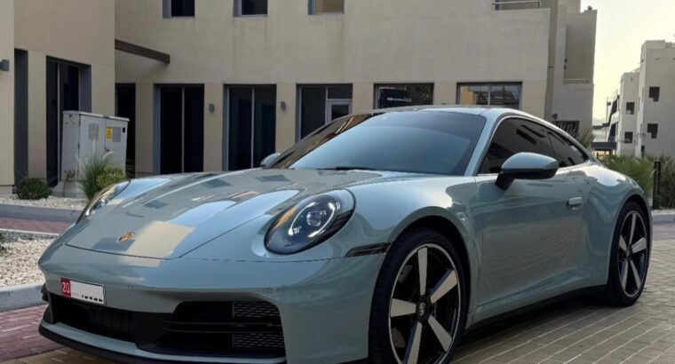 Porsche Carrera 911 full option 2025 Gcc
