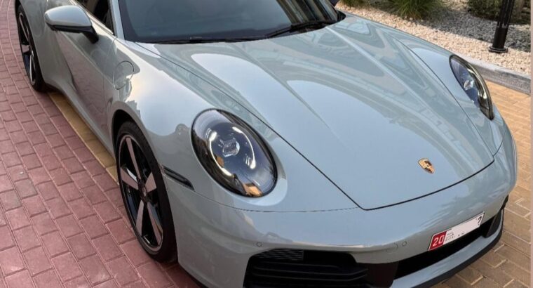 Porsche Carrera 911 full option 2025 Gcc