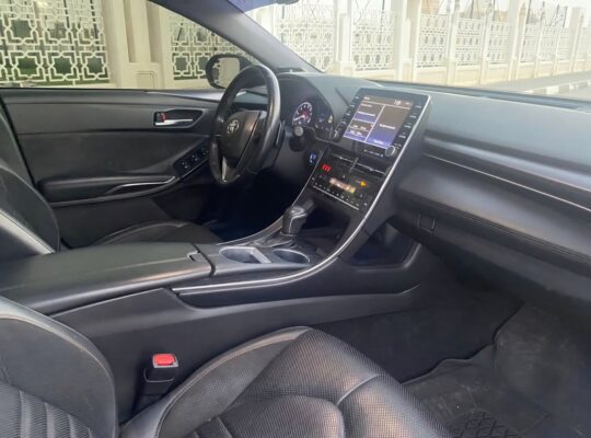 Toyota Avalon XSE 2019 USA imported