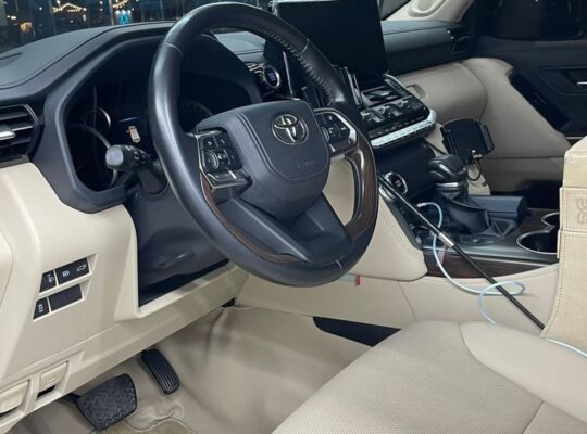 Toyota Land cruiser GXR 2022 Gcc