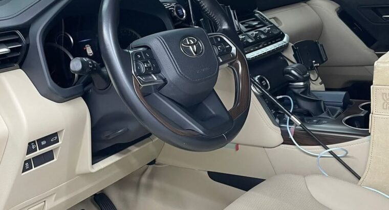 Toyota Land cruiser GXR 2022 Gcc