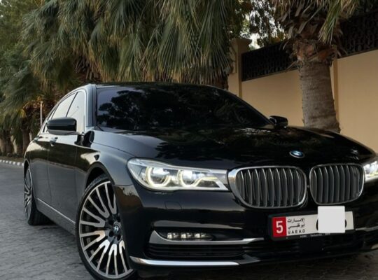 Bmw 750 X Drive 2017 Gcc for sale