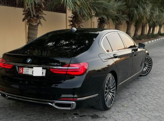 Bmw 750 X Drive 2017 Gcc for sale
