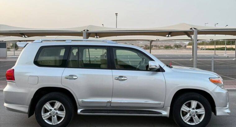 Toyota Land cruiser GXR 2015 full option