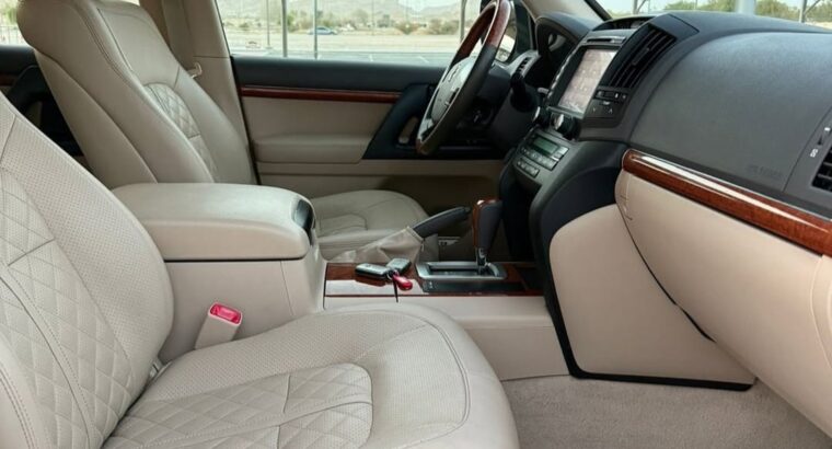Toyota Land cruiser GXR 2015 full option