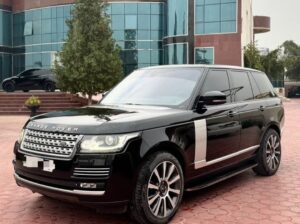 Range Rover vouge SE 2014 Gcc