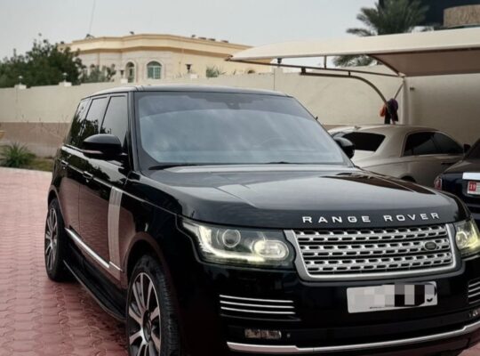 Range Rover vouge SE 2014 Gcc