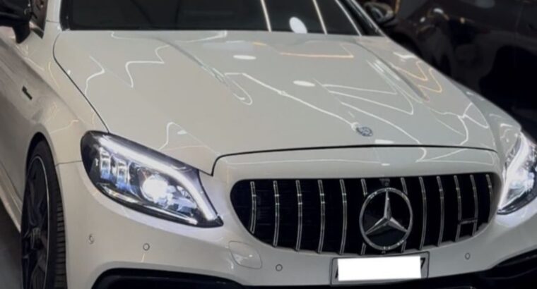 Mercedes C200 coupe 2017 full option