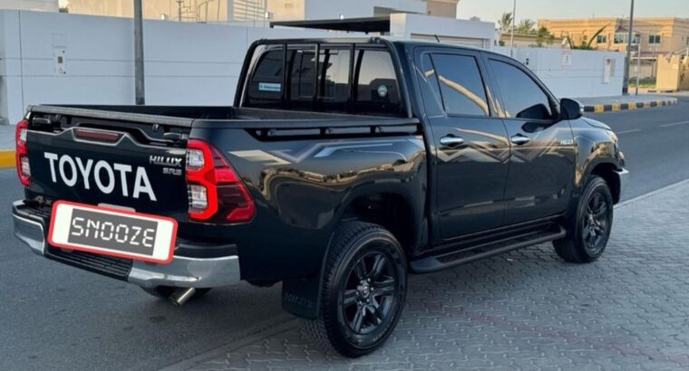 Toyota Hilux GLX 2024 full option