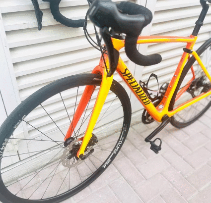 Speciallized Full carbon Aerodynamic Road Bike For