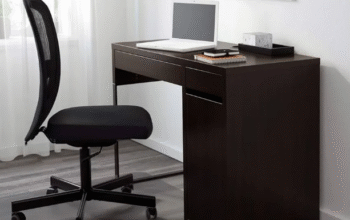 Study table new condition for sale