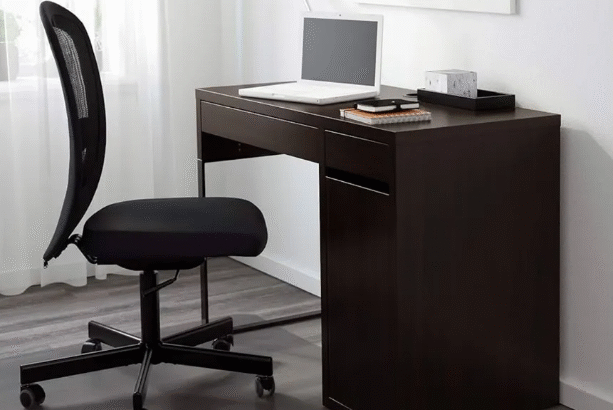 Study table new condition for sale