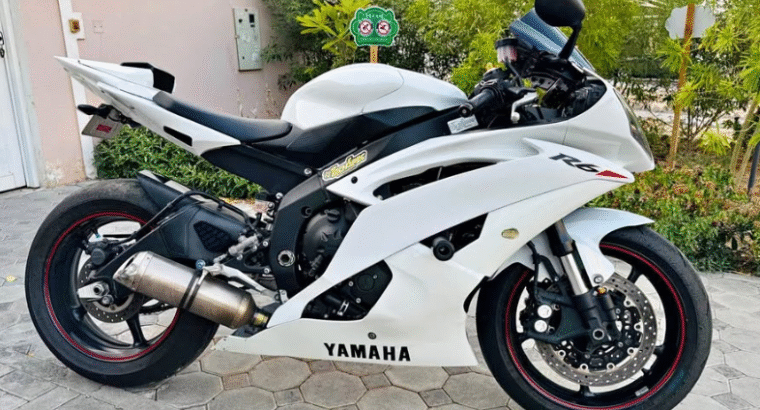 YAMAHA R6 2016 In excellent condition for sale