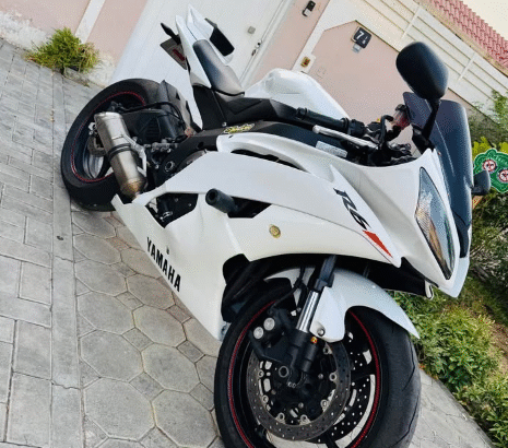 YAMAHA R6 2016 In excellent condition for sale