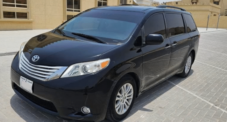 Toyota Sienna XLE 2015 For Sale