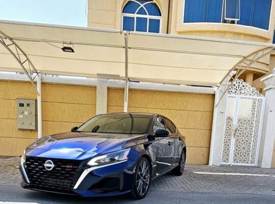 Nissan Altima Platinum SR 2023 Imported For Sale