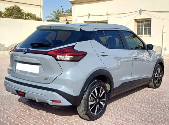 NISSAN KICKS Full option Gcc 2022