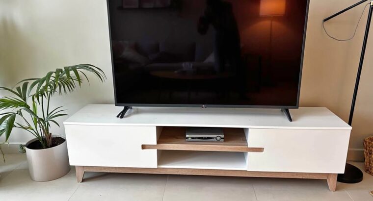 TV stand in great condition for sale