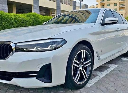 BMW 520i Exclusive 2023 GCC For Sale