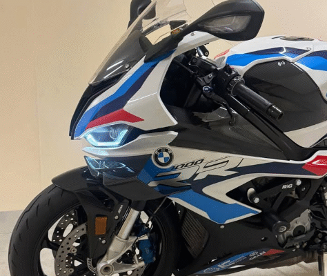 BMW M1000RR 2022 GCC Mint Condition For Sale