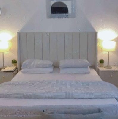 Bed set for 2 side tables for sale