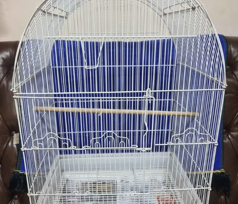 Bird cage in perfect condition for sale