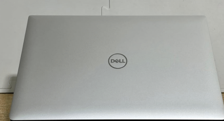 DELL XPS 9570 FULL HD CORE i7 8th Gen For Sale