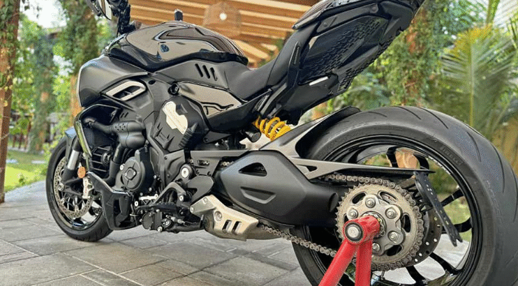 Ducati Diavel 2023 V4 GCC Under Warranty For Sale