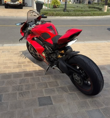 Ducati panigale 2023 GCC for sale