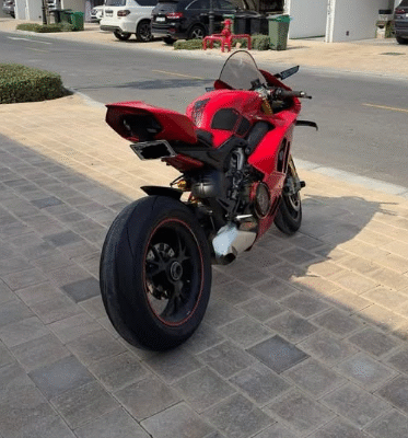 Ducati panigale 2023 GCC for sale