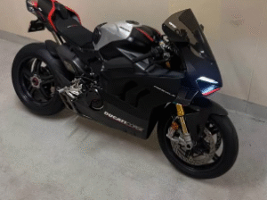 Ducati V4-SP2 2022 GCC For Sale