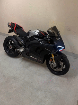 Ducati V4-SP2 2022 GCC For Sale