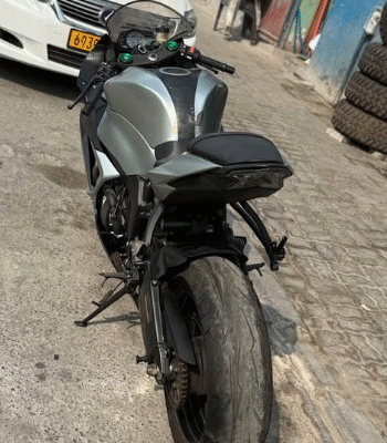 Kawasaki zx6r 2018 import for sale