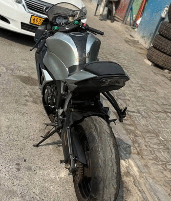 Kawasaki zx6r 2018 import for sale