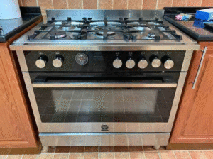 La Germania 90cm Top gas hobs oven electric cooker