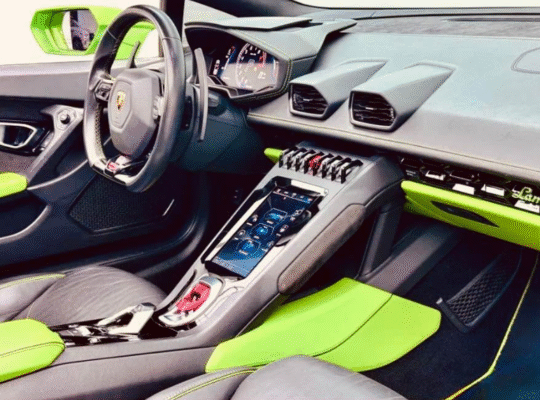 Lamborghini Huracán EVO Spyder GCC 2022 For Sale