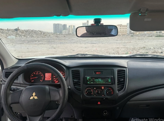 Mitsubishi L200 2018 petrol for sale