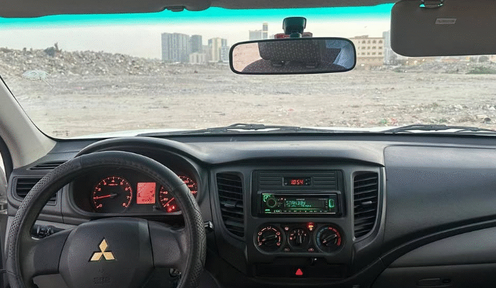 Mitsubishi L200 2018 petrol for sale