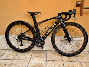 Trek madone project one slr 6 size 47 Racing bike