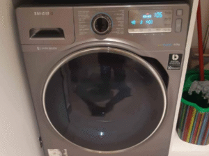 Samsung 9kg eco bubble washing machine for sale
