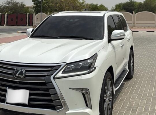 Lexus LX570 full option 2017 Gcc