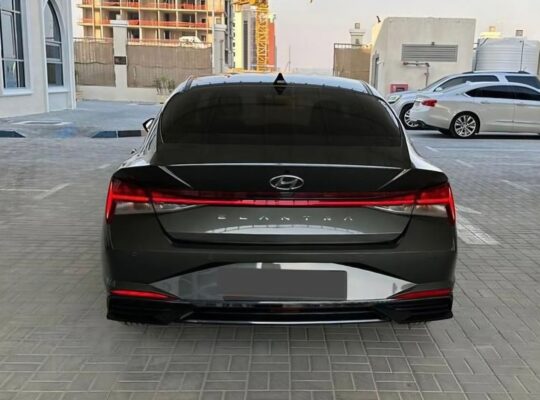 Hyundai Elentra 1.6L 2023 Gcc