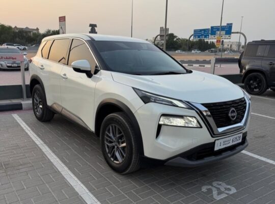 Nissan X trail 2023 Gcc in perfect condition