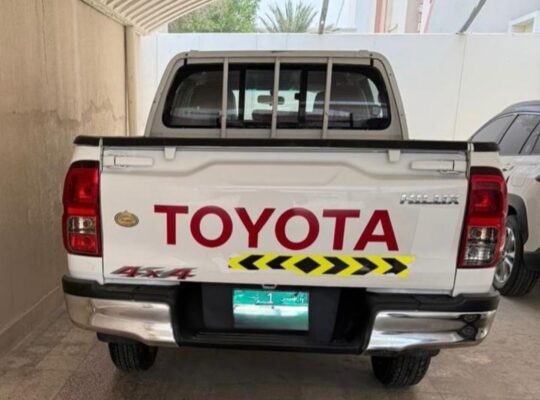 Toyota Hilux 4×4 diesel 2023 Gcc