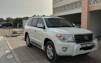 Toyota Land cruiser GXR 2014 Gcc