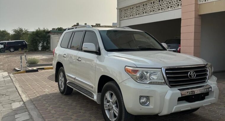 Toyota Land cruiser GXR 2014 Gcc