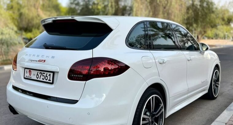 Porsche Cayenne GTS 2014 Gcc