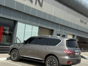 Nissan patrol platinum 2014 full option
