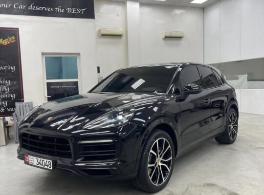 Porsche Cayenne 2019 Gcc in perfect condition